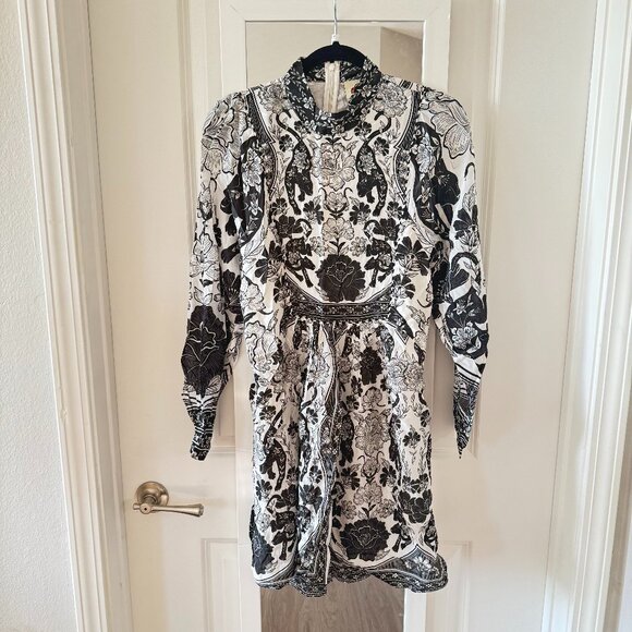 Farm Rio Flower Leopard Pads Mini Dress Black White Size M NWT - Picture 2 of 7